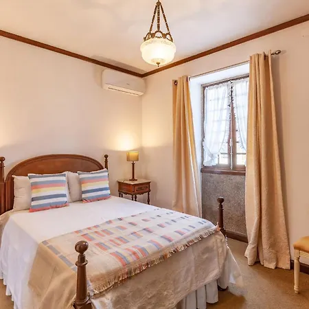 Casa Do Monte - Minho's Guest Holiday home Cabanelas